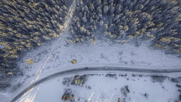 Road conditions you might face after you calculate the cost of a winter move in Ontario