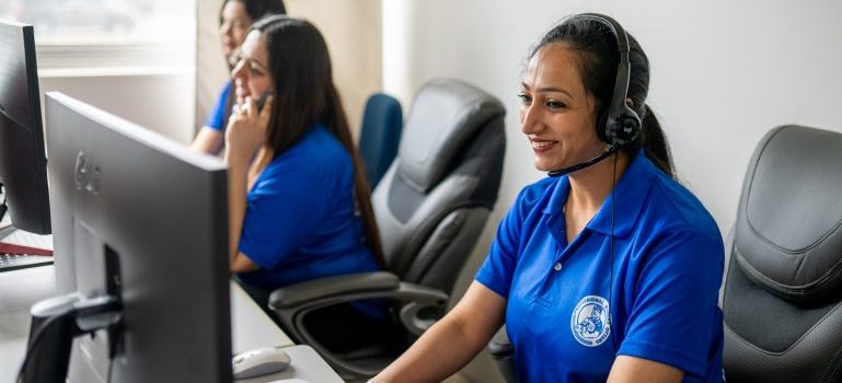 professional movers ottawa customer support team