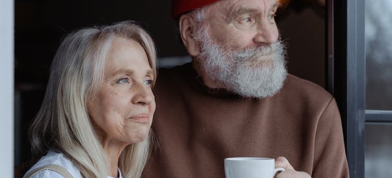 Two seniors enjoying the reasons people move from Montreal to Ottawa