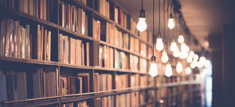 Picture of a library 