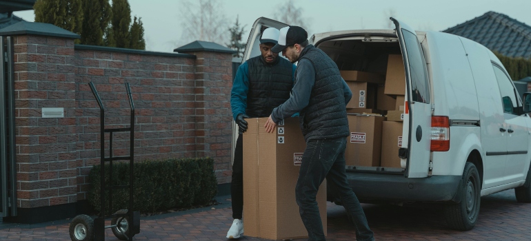 movers moving from Brockville to Carleton Place
