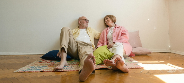 a couple of seniors relocating their entire household to Ottawa