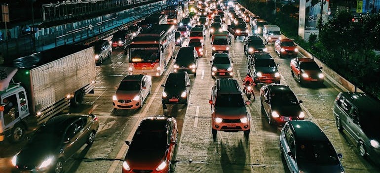 a traffic jam which represents one of the reasons why January is the perfect time to book your spring move in Ottawa