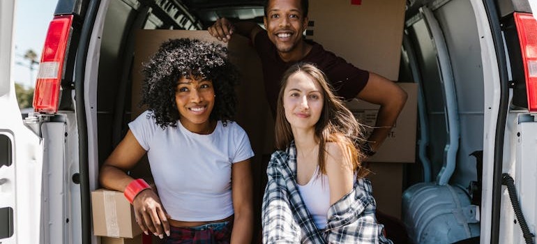 A group of friends tackling a last-minute move in Ottawa