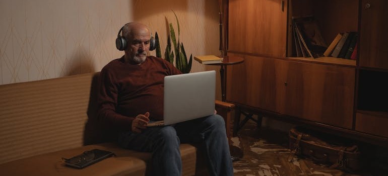 A man doing work on his laptop