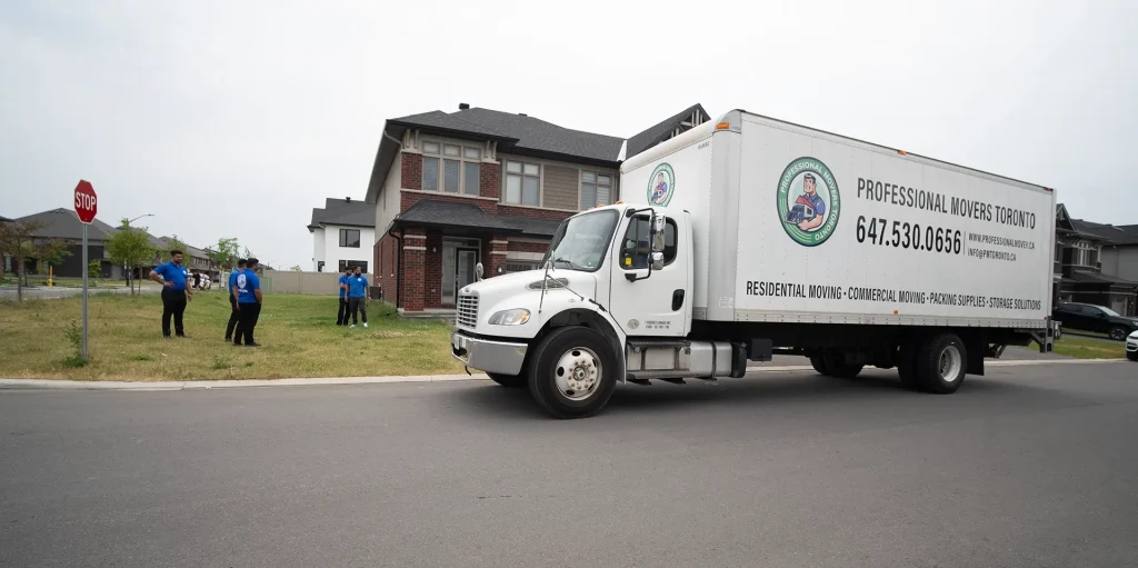 Professional mover vehicle prepared for the Toronto to Ottawa Route for Moving Trucks via Highway 401.
