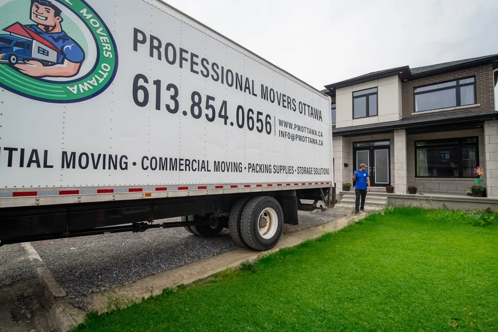 Moving conditions at detached, semi-detached and townhouse properties